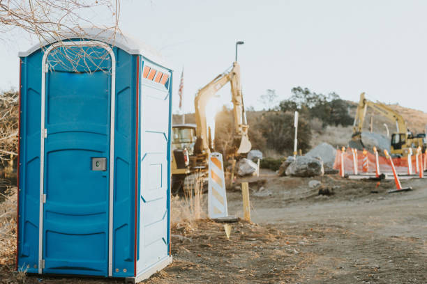 Portable Toilet Options We Offer in Clinton, AR