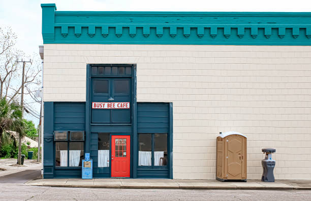 Best Luxury portable toilet rental  in Clinton, AR